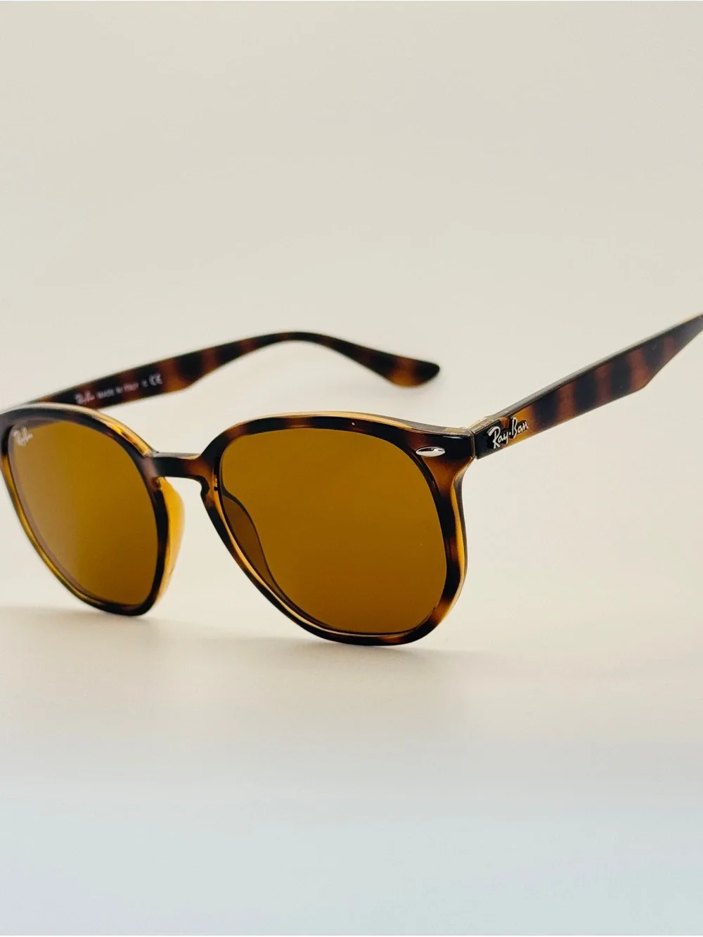 Ray-Ban RB4306 HIGHSTREET